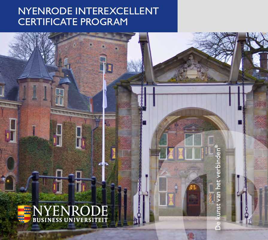 Felicitaties voor deelnemers die 6e Nyenrode-leergang IT Regie Management afsluiten